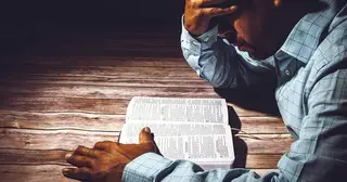 Does the Bible Contain Contradictions?